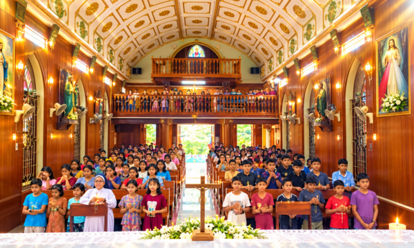 OVER 700 CHILDREN TO PRAY THE ROSARY WITH POPE LEO XIV