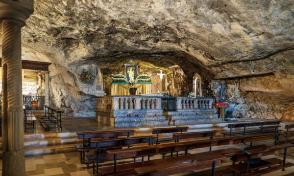 THE CHURCH NO HUMAN HANDS CONSECRATED: THE MYSTERY OF ST. MICHAEL’S GROTTO