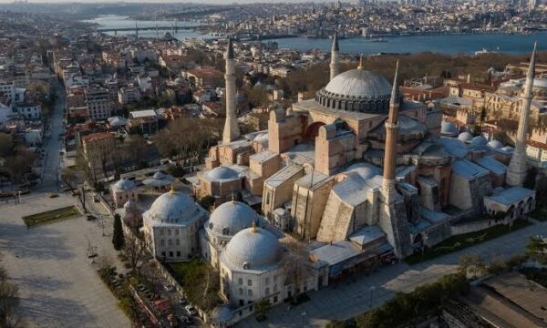 Captivity and Ruin: The Fall of Constantinople and the Hagia Sophia Massacre